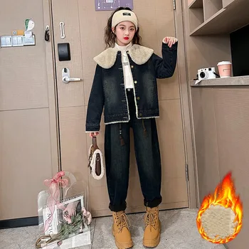 Korejski zimski Dječji утепленный plus Baršunasti traper kostim za djevojčice-mlade, kaput s igle u obliku crtani zeca + jeans, kompleti za djevojčice od 4 do 12 godina