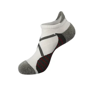 Čarape Muške proljeće-ljetnih modela, впитывающие znoj, dezodorans, anti-zrak, čarape univerzalne ravnici, prosječna cijev crna
